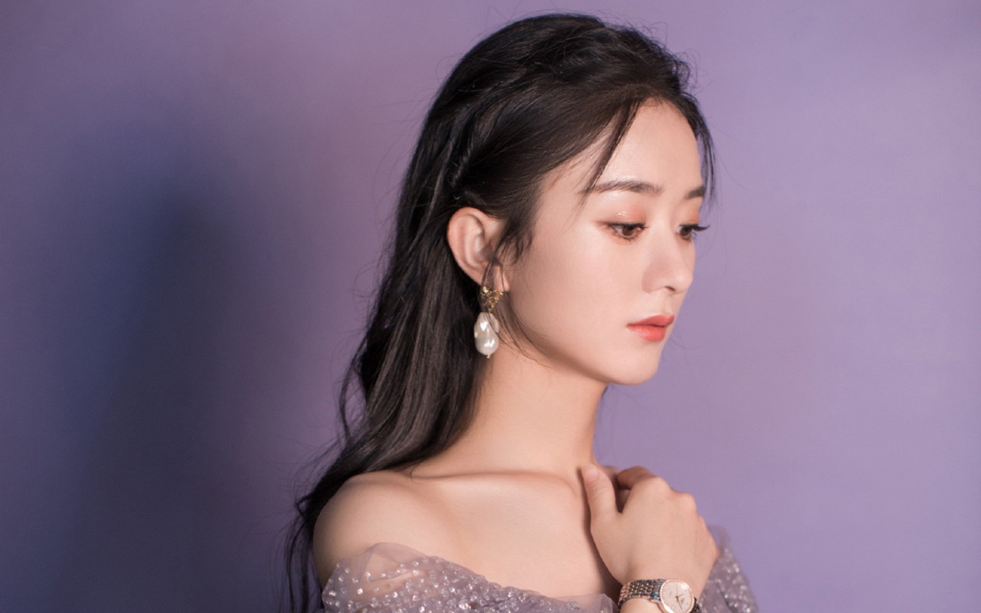 交易市场热度升温,球队争夺补强阵容,球赛阵容